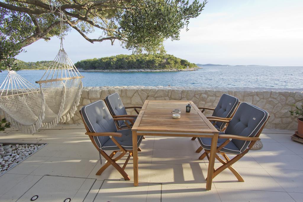 Casa Mano Tribunj With Beach Exterior foto